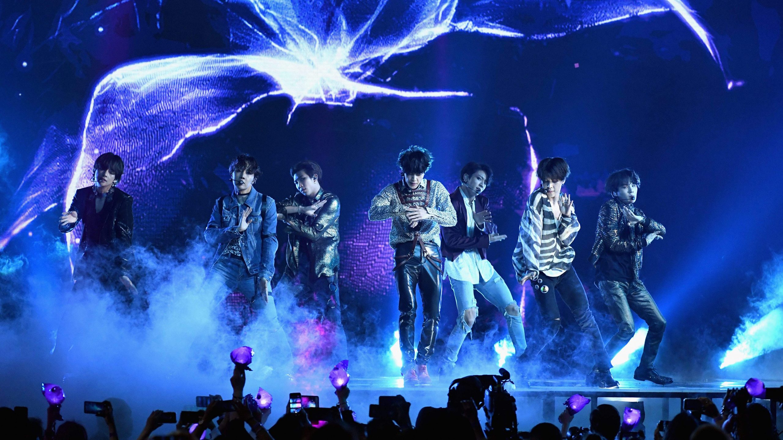  BTS  Finally Reunite with ARMY  Through Stunning Concert  